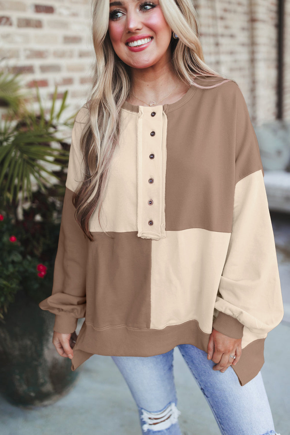 Parchment Colorblock Henley High Low Loose Sweatshirt